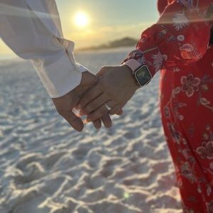 Meet your Posher, Claudia